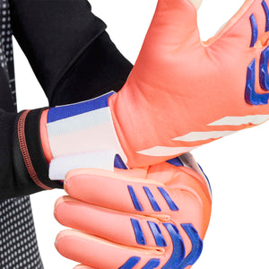 ADI PREDATOR GLOVE LEAGUE SIGNAL CORAL/WHITE