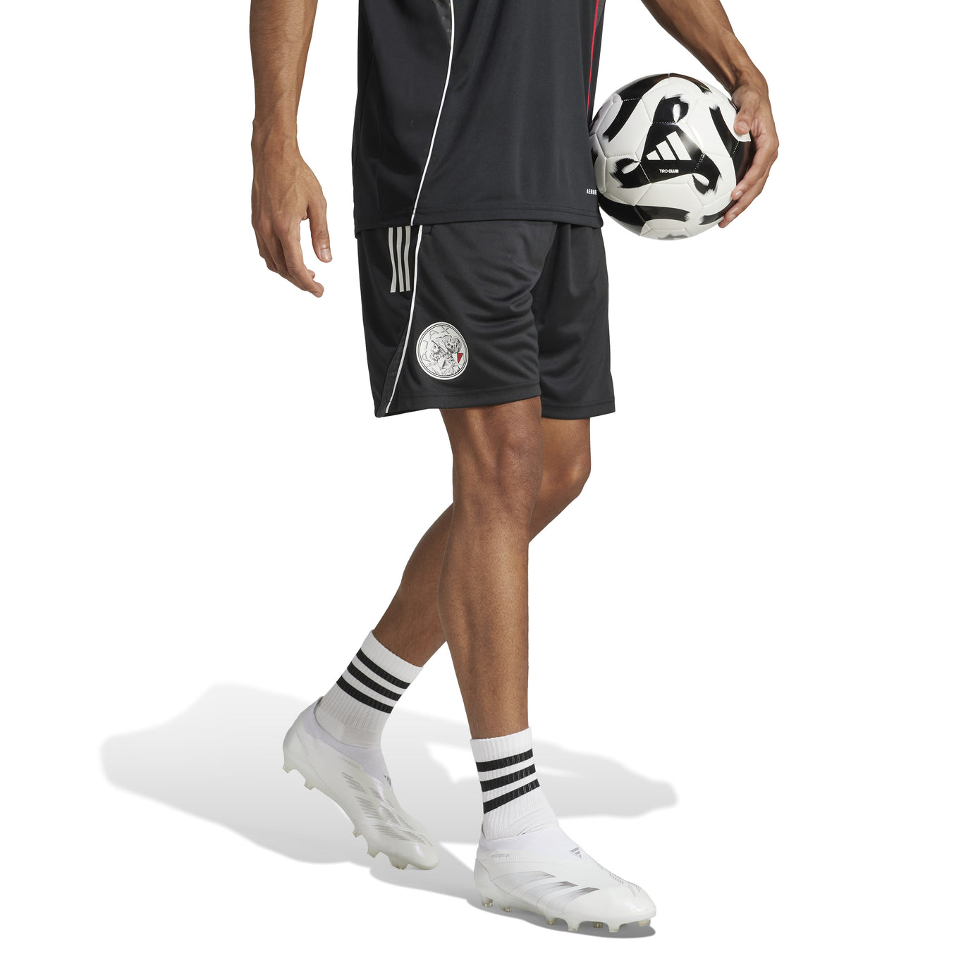 ADI AJAX 25-26 TR SHORT BLACK/BOLD RED