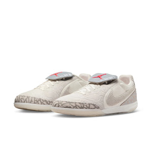 NIKE TIEMPO JORDAN STREETGATO IC SE PHANTOM/SAIL 23