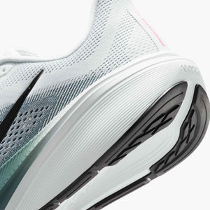 NIKE PEGASUS 42 WHITE/BLACK MINERAL