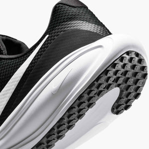 NIKE REVOLUTION 8 BLACK/WHITE