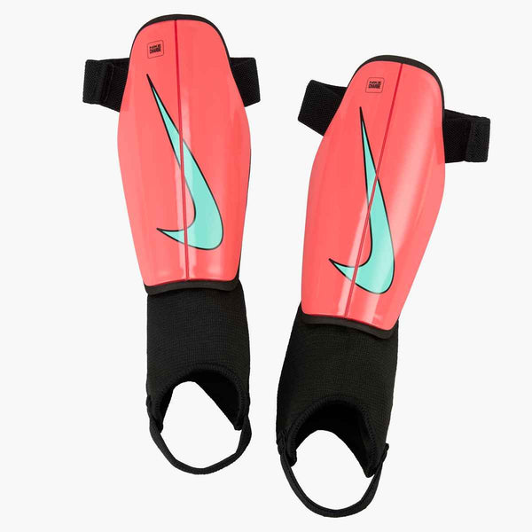 NIKE JR CHARGE SOCCER SHIN GUARD EMBER GLOW