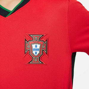 NIKE JR PORTUGAL EURO2024 HOME JERSEY UNIVERSITY RED/PINE GREEN