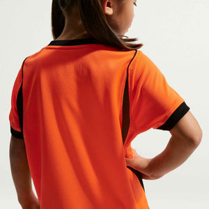 NIKE JR NEDERLAND WC26 HOME LB KIT HYPER CRIMSON/BLACK