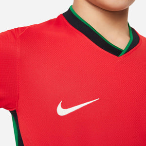 NIKE JR PORTUGAL EURO2024 HOME JERSEY UNIVERSITY RED/PINE GREEN