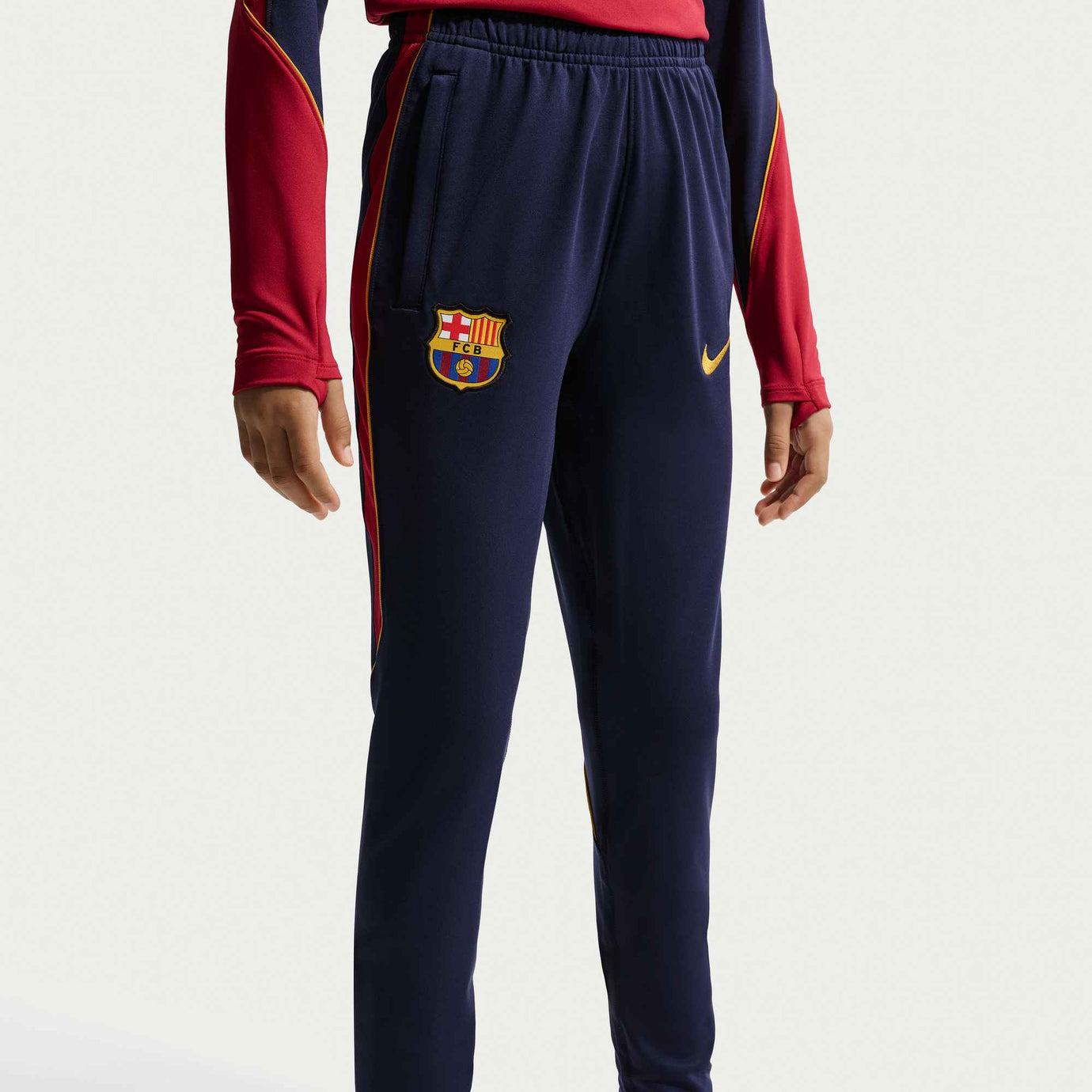 NIKE JR BARCELONA 26-27 STRIKE PANT BLACKENED BLUE/NOBLE RED