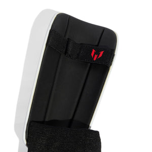 ADI JR MESSI SHINGUARD MATCH SILVER/LUCID RED