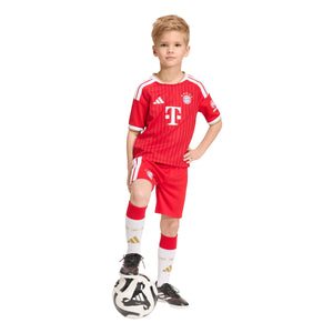 ADI JR BAYERN 26-27 HOME MINIKIT BETTER SCARLET/WHITE
