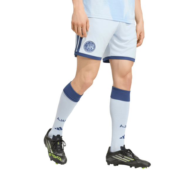 ADI AJAX 26-27 THIRD SHORT CRYSTAL SKY