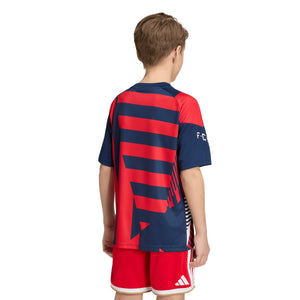 ADI JR BAYERN 26-27 PRE-MATCH JERSEY NIGHT INDIGO/BETTER SCARLET