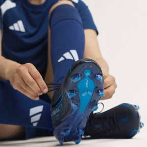 ADI F50 HYPERFAST ELITE FG BLACK/LUCID RAY BLUE