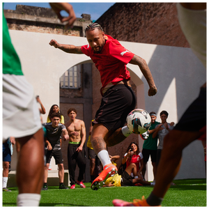 PUMA FUTURE 9 ULTIMATE FG GLOWING RED/SILVER