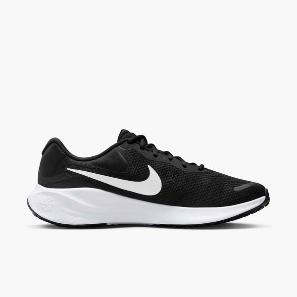 NIKE REVOLUTION 7 BLACK/WHITE