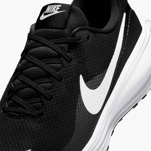 NIKE REVOLUTION 8 BLACK/WHITE
