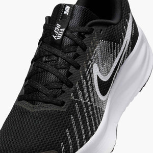 NIKE RUN DEFY BLACK/WHITE
