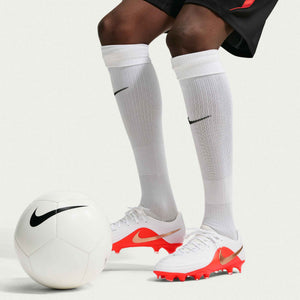 NIKE TIEMPO MAESTRO ACADEMY FG WHITE/BRIGHT CRIMSON